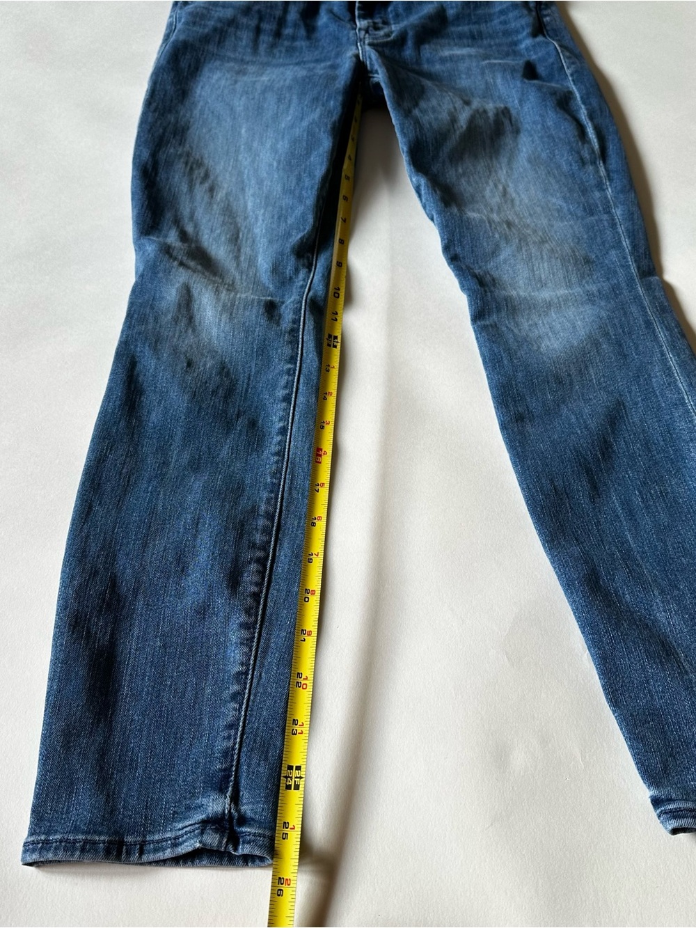 MOTHER Blue Looker Ankle Jeans - Picture 5 of 10